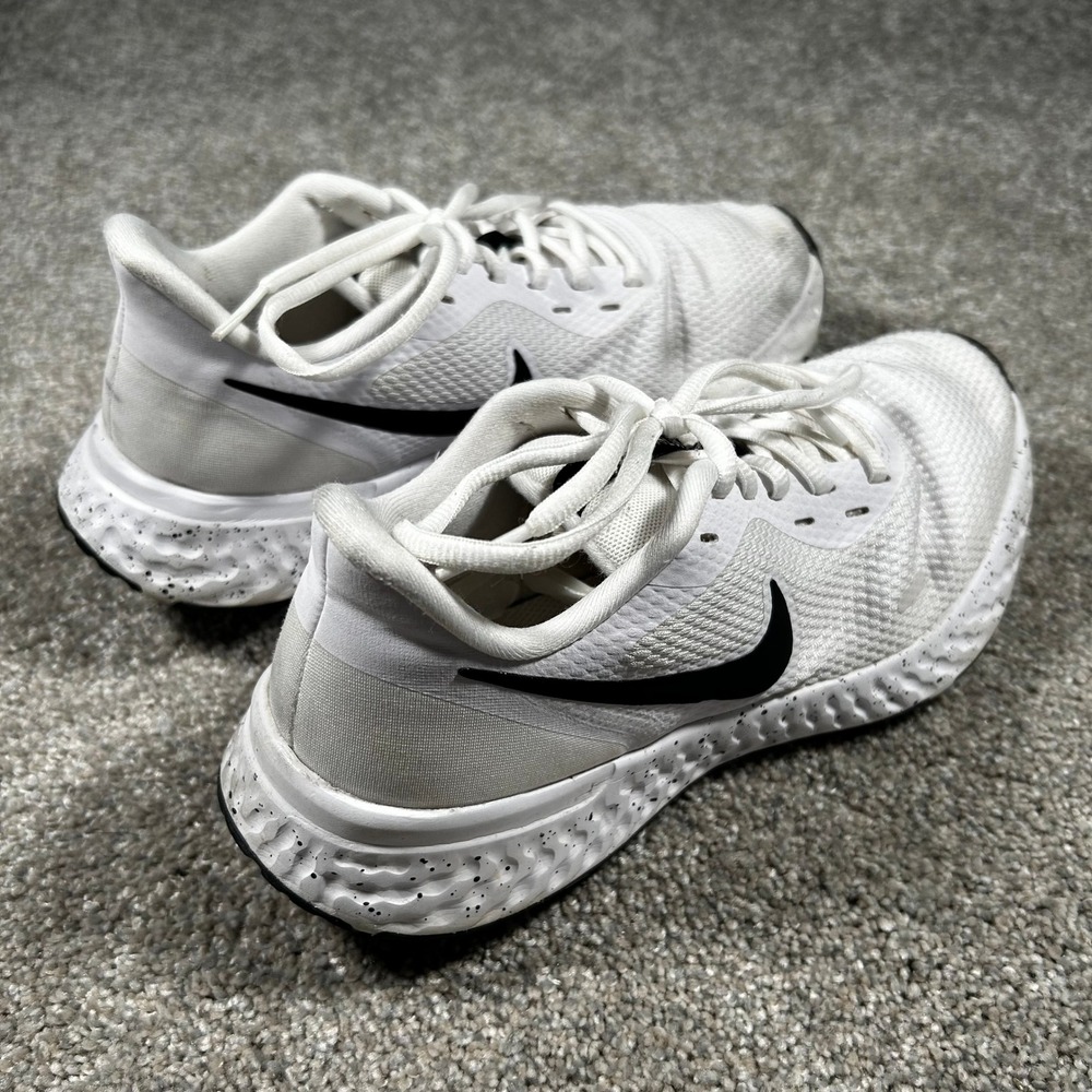 Nike Revolution 5 White Black Speckled Running Shoes DJ6009-100 Womens 8 - Picture 2 of 8